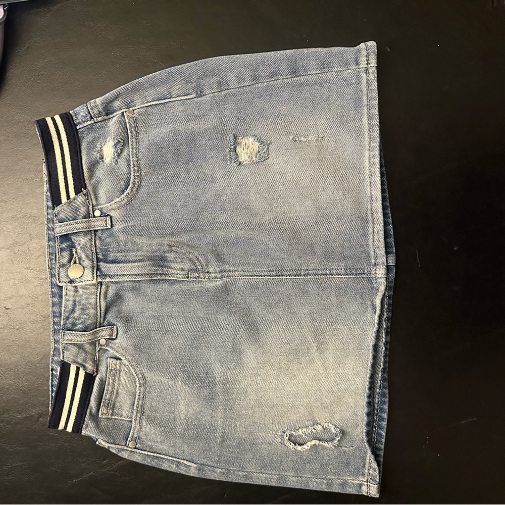Kendall & Kylie Light Blue Distressed Jean Shorts